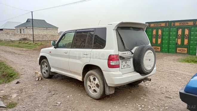Mitsubishi Pajero io 2000, 305,000 km - 1.8 l - Beyləqan