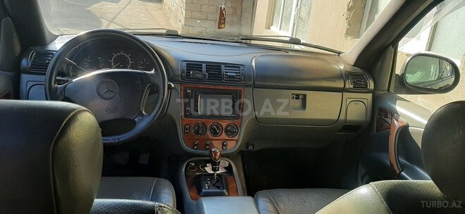 Mercedes ML 320 1998, 300,000 km - 3.2 l - Bakı