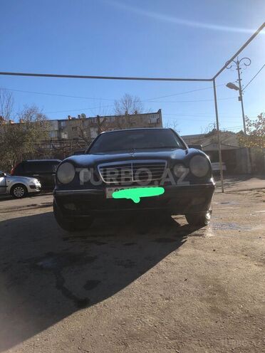 Mercedes E 200 1996, 483,000 km - 2.0 л - Bakı