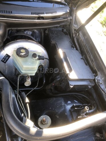 Mercedes E 200 1996, 483,000 km - 2.0 л - Bakı