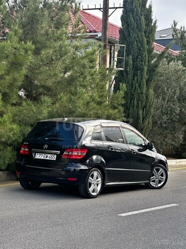 Mercedes B 170 2008, 90,000 km - 1.7 l - Bakı