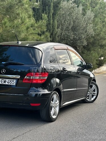 Mercedes B 170 2008, 90,000 km - 1.7 l - Bakı