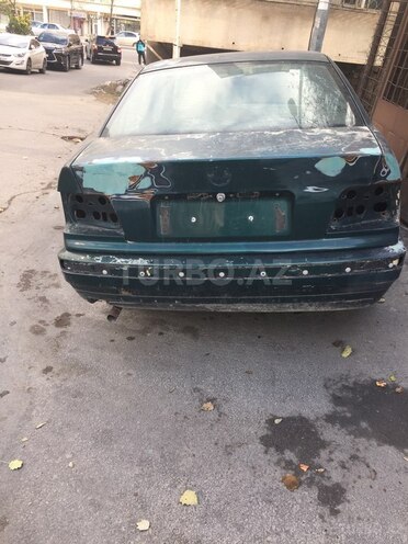 BMW 318 1994, 158,000 km - 1.8 l - Bakı