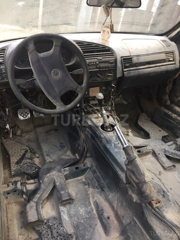 BMW 318 1994, 158,000 km - 1.8 l - Bakı
