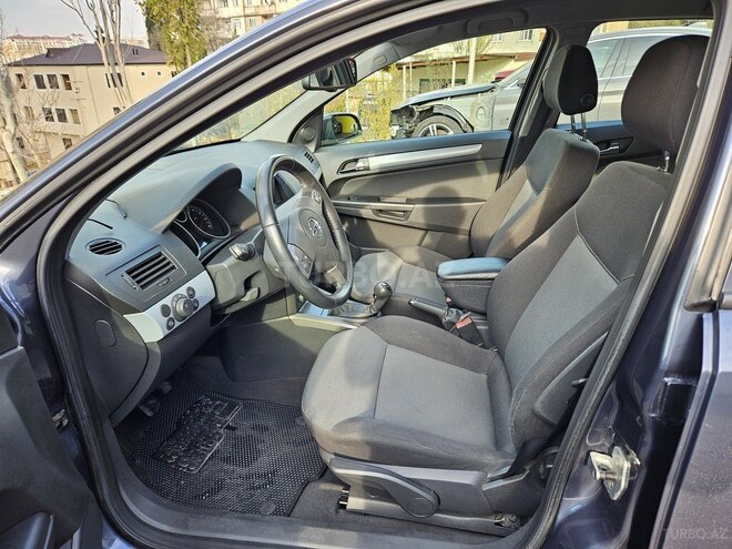 Opel Astra 2006, 158,500 km - 1.4 l - Bakı