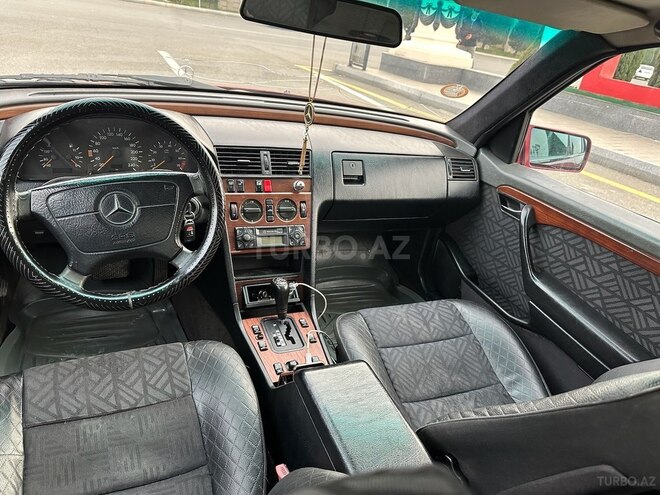 Mercedes C 200 1994, 352,653 km - 2.0 l - Gəncə
