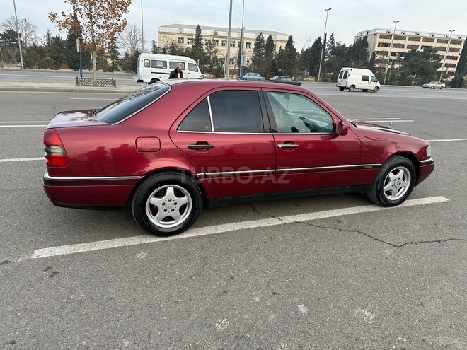 Mercedes C 200 1994, 352,653 km - 2.0 l - Gəncə