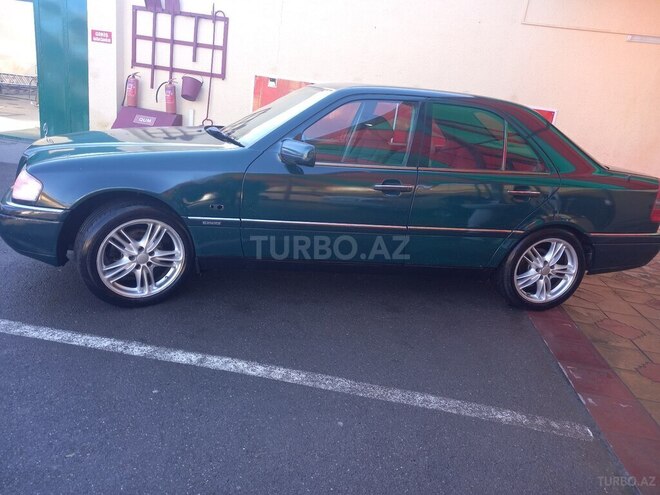 Mercedes C 180 1995, 235,656 km - 1.8 л - Gəncə