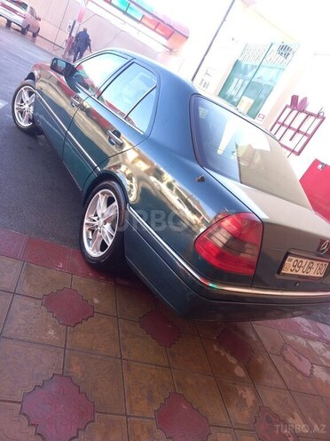 Mercedes C 180 1995, 235,656 km - 1.8 л - Gəncə