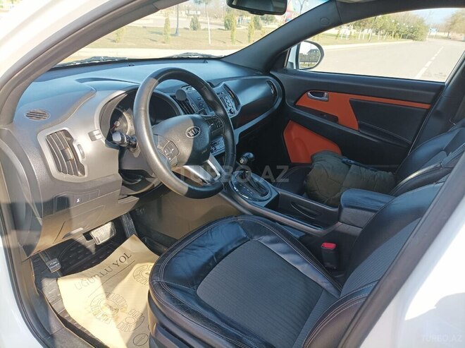 Kia Sportage 2011, 216,000 km - 2.0 l - Neftçala