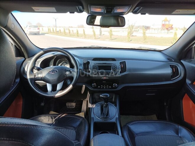 Kia Sportage 2011, 216,000 km - 2.0 l - Neftçala