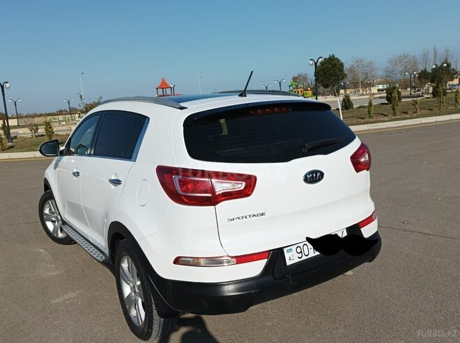 Kia Sportage 2011, 216,000 km - 2.0 l - Neftçala