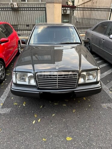 Mercedes E 280 1994, 481,000 km - 2.8 l - Bakı