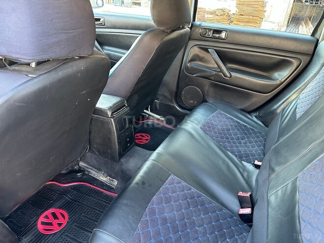 Volkswagen Passat 2003, 265,000 km - 1.8 l - Bakı
