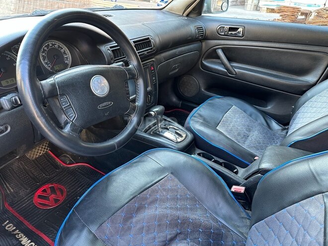 Volkswagen Passat 2003, 265,000 km - 1.8 l - Bakı