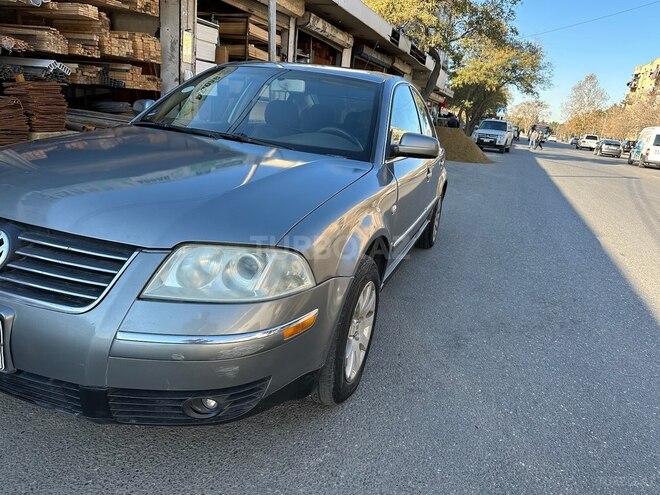 Volkswagen Passat 2003, 265,000 km - 1.8 l - Bakı