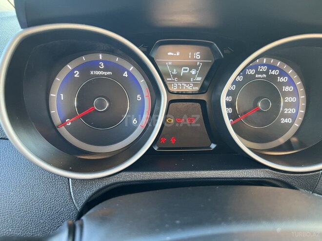 Hyundai Elantra 2014, 135,000 km - 1.6 l - Bakı