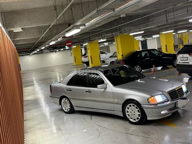 Mercedes C 240 1999, 300,000 km - 2.4 l - Gəncə