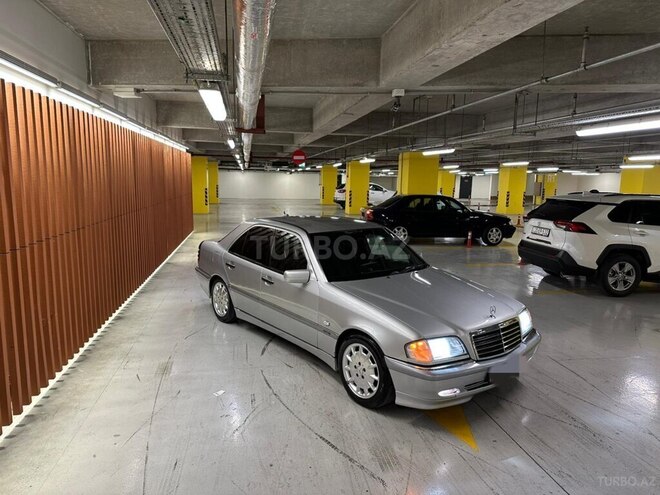 Mercedes C 240 1999, 300,000 km - 2.4 l - Gəncə