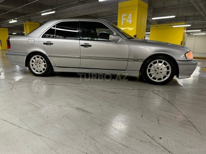 Mercedes C 240 1999, 300,000 km - 2.4 l - Gəncə