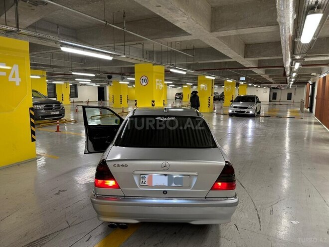 Mercedes C 240 1999, 300,000 km - 2.4 l - Gəncə