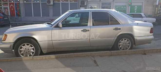 Mercedes E 220 1995, 564,000 km - 2.2 l - Bakı