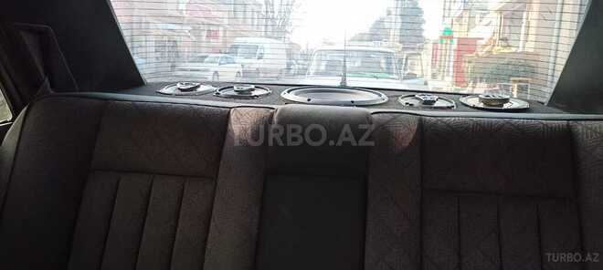 Mercedes E 220 1995, 564,000 km - 2.2 l - Bakı