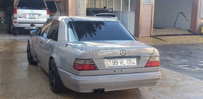 Mercedes E 280 1994, 400,000 km - 2.8 l - Bakı