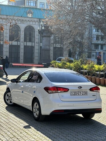 Kia K3 2017, 194,000 km - 1.6 l - Bakı