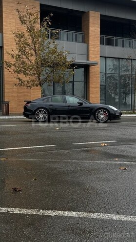 Porsche Panamera GTS 2023, 2,850 km - 4.0 л - Bakı