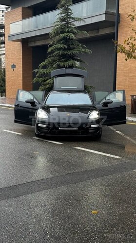 Porsche Panamera GTS 2023, 2,850 km - 4.0 л - Bakı