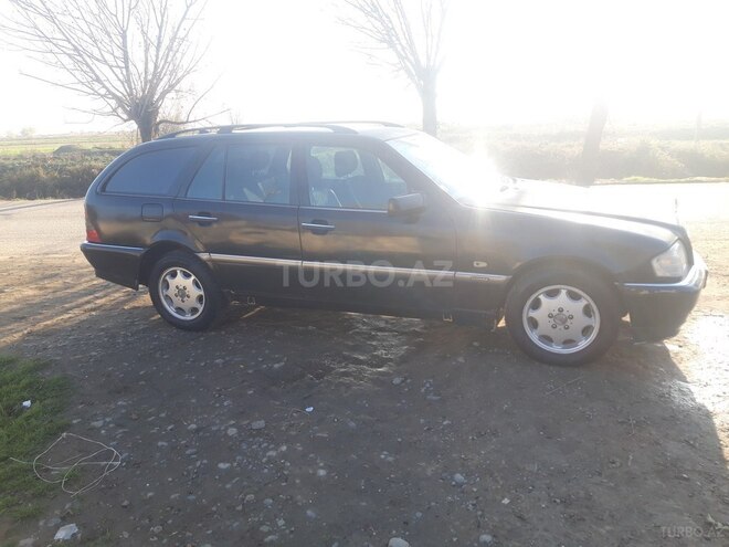 Mercedes C 220 1999, 766,500 km - 2.2 l - Biləsuvar