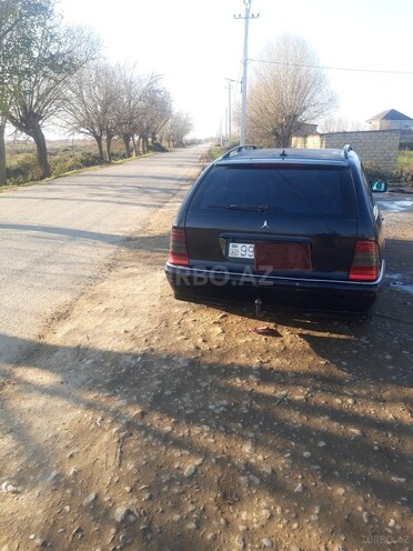 Mercedes C 220 1999, 766,500 km - 2.2 l - Biləsuvar