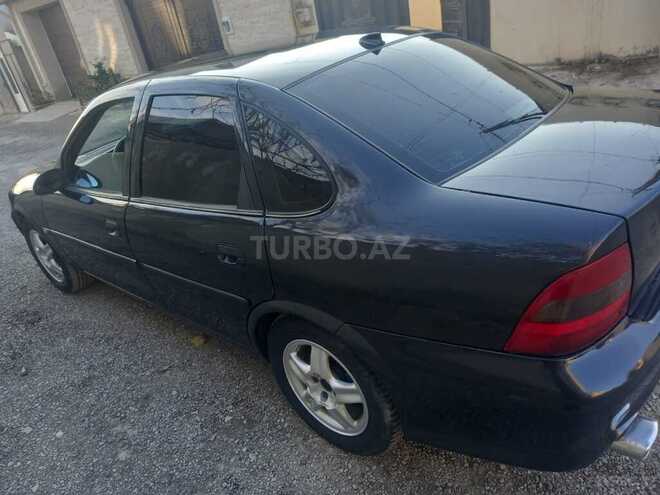 Opel Vectra 1997, 350,000 km - 1.8 l - Sumqayıt