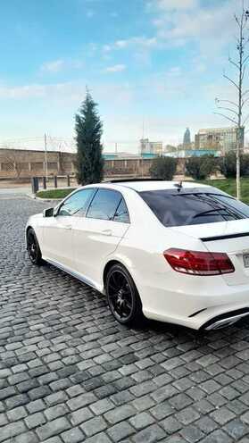 Mercedes E 220 2013, 190,000 km - 2.2 л - Bakı