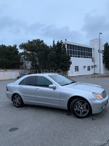 Mercedes C 240 2000, 347,000 km - 2.4 l - Sumqayıt