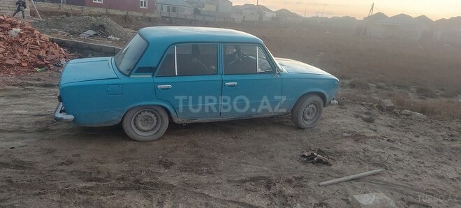 LADA (VAZ) 21011 1971, 130,000 km - 1.3 л - Bakı