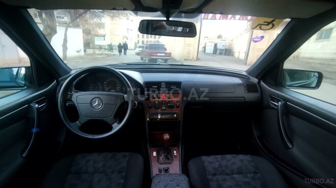 Mercedes C 180 1999, 264,589 km - 1.8 l - Gəncə