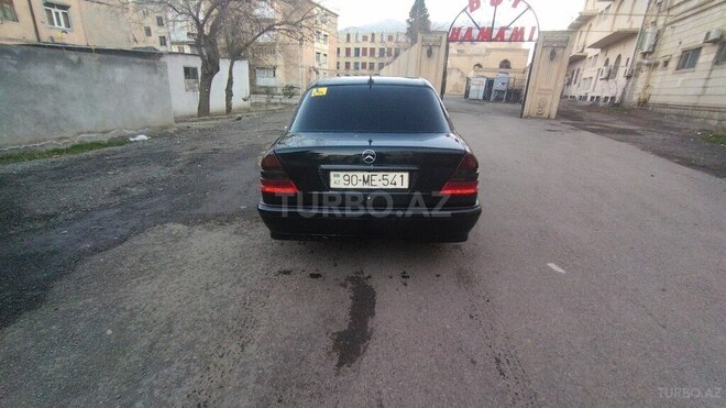 Mercedes C 180 1999, 264,589 km - 1.8 l - Gəncə