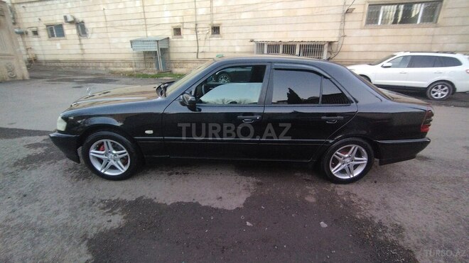 Mercedes C 180 1999, 264,589 km - 1.8 l - Gəncə