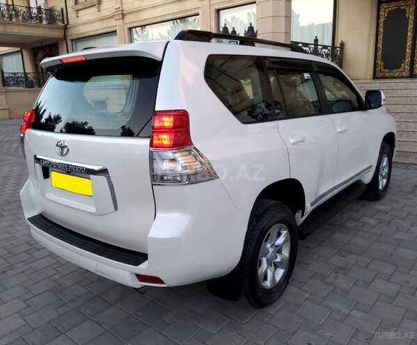 Toyota Prado 2010, 160,000 km - 2.7 l - Bakı