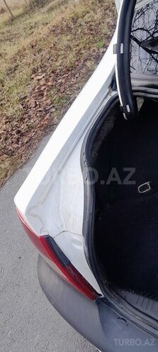 Opel Vectra 1997, 302,000 km - 1.8 l - Zaqatala