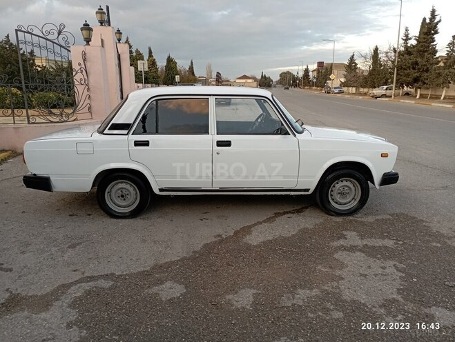 LADA (VAZ) 2107 2006, 87,000 km - 1.6 l - Bakı
