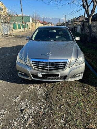 Mercedes E 250 2009, 200,000 km - 2.2 l - Bakı