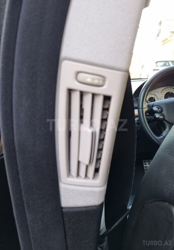 Mercedes E 220 2007, 230,000 km - 2.2 l - Bakı