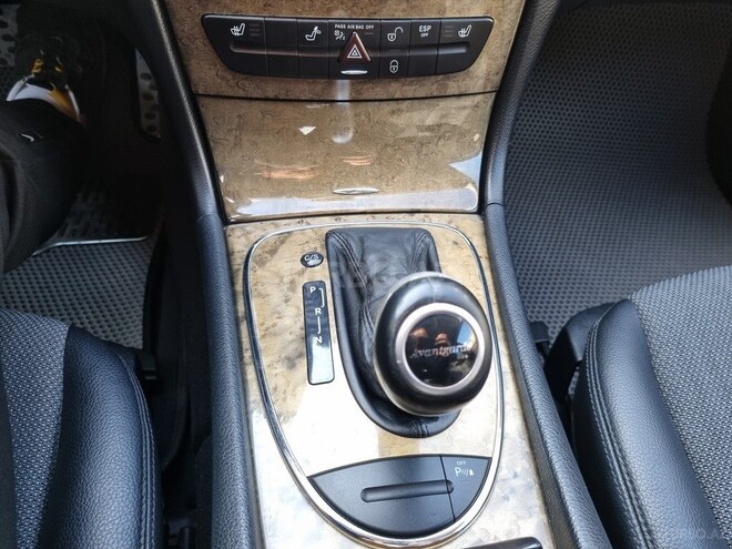 Mercedes E 220 2007, 230,000 km - 2.2 l - Bakı