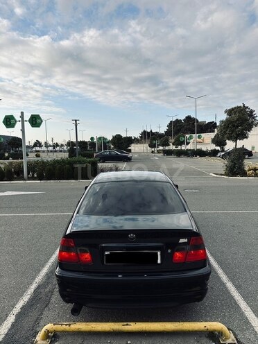 BMW 318 2002, 150,000 km - 2.0 l - Bakı