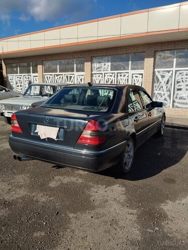 Mercedes C 280 1995, 256,000 km - 2.8 l - Cəlilabad