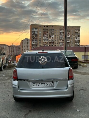 Opel Astra 2010, 230,000 km - 1.3 l - Bakı