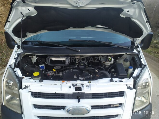 Ford Transit 2009, 206,000 km - 2.4 л - Bakı